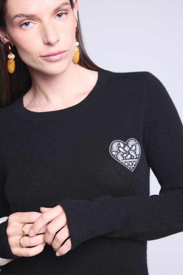 #NOIRBANDANANOIRBLANC