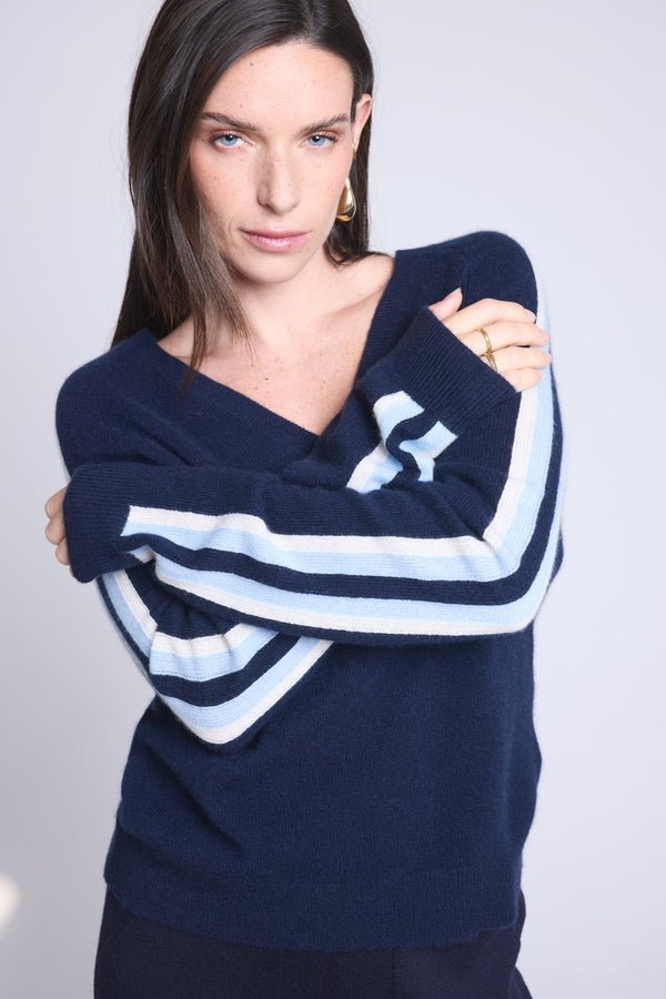 #BLEUMARINEETBLEUETBLANC