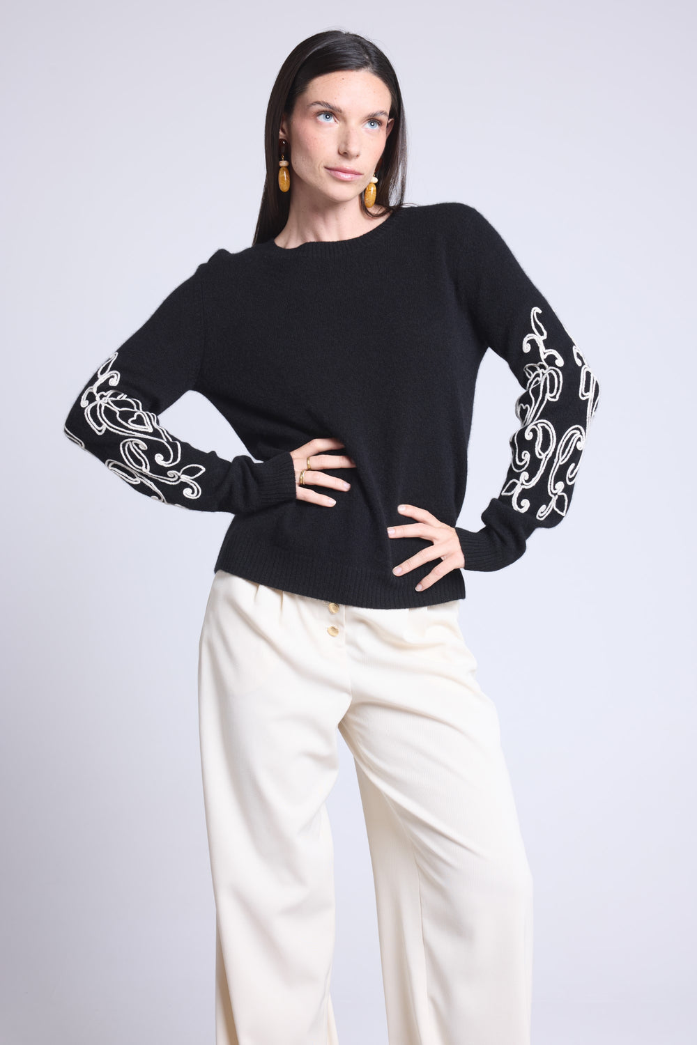 Pull Col Rond Broderie Manches Micha