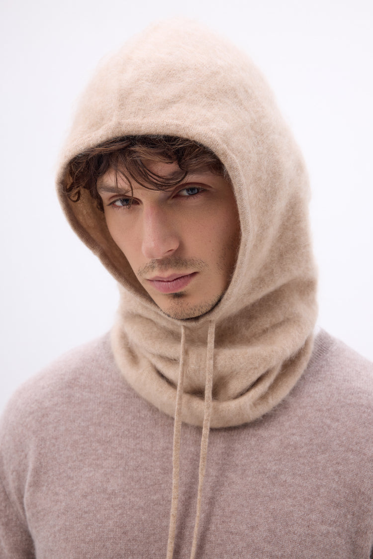 #BEIGECREME #HOMME