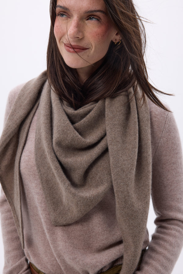 #NOISETTE #FEMME