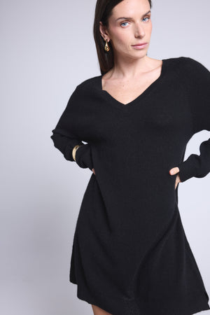 ROBE COL V - APRIL