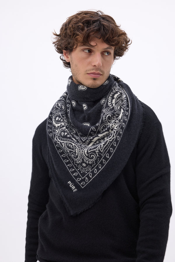 #NOIRBLANC #HOMME