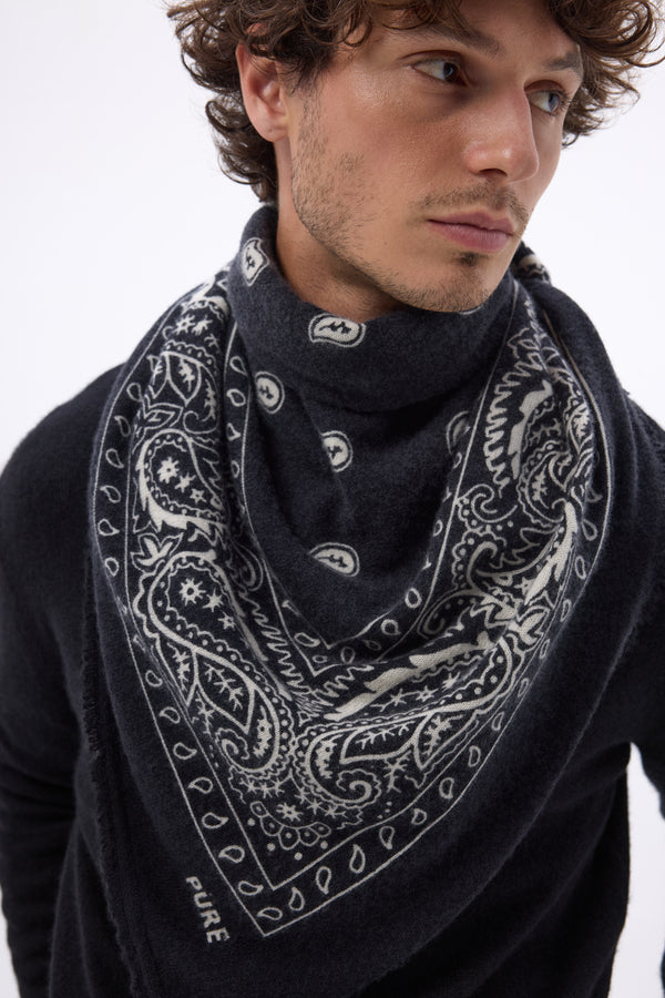 #NOIRBLANC #HOMME