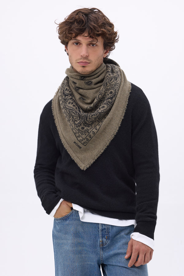#KHAKICHINENOIR #HOMME