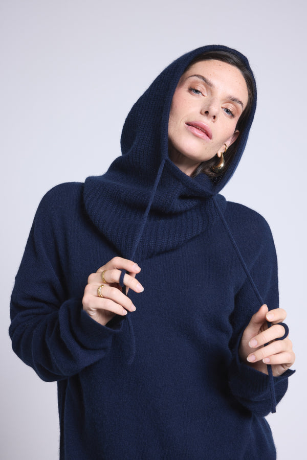 #BLEUMARINE