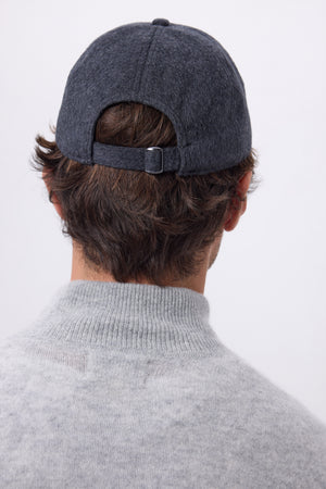 #GRISFONCE #HOMME