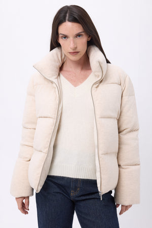 #BEIGE #FEMME