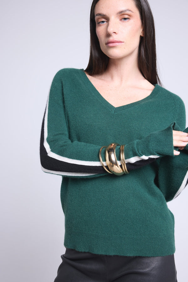 PULL COL V BANDES NOIRES ET BLANCHES - COLINE