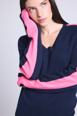 #BLEUMARINEROSEFLUO #FEMME