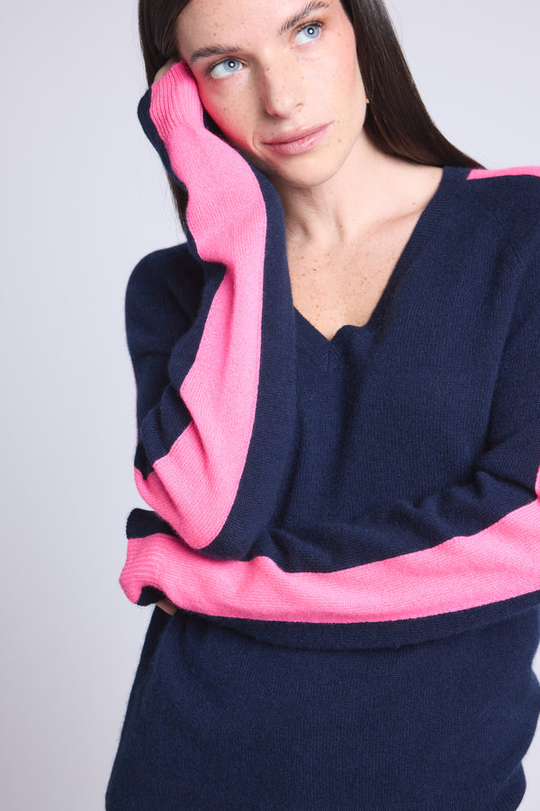 #BLEUMARINEROSEFLUO #FEMME