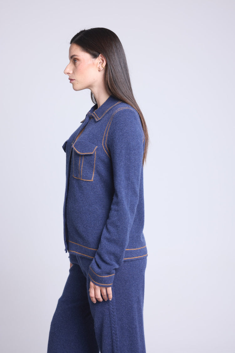 #BLEUINDIGO #FEMME