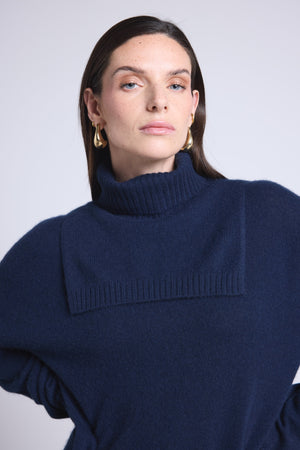 #BLEUMARINE