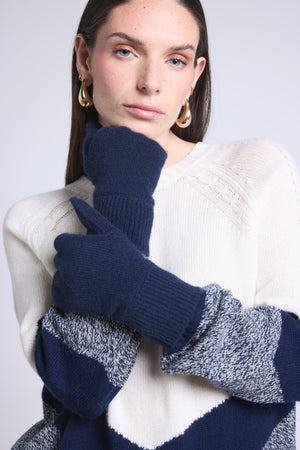 #BLEUMARINE