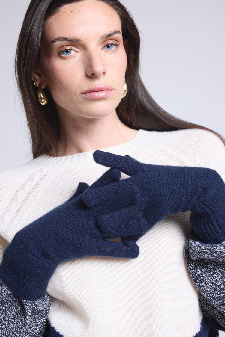 #BLEUMARINE