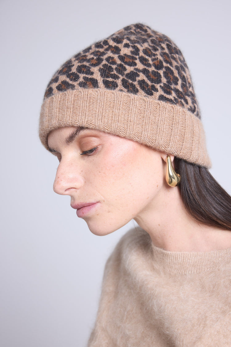 #BEIGELEOPARD