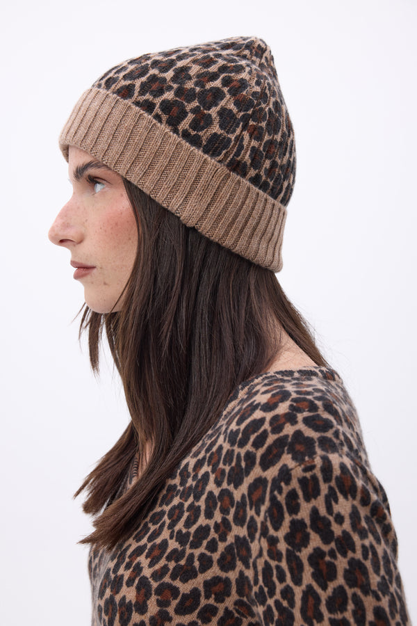 #LEOPARD #FEMME