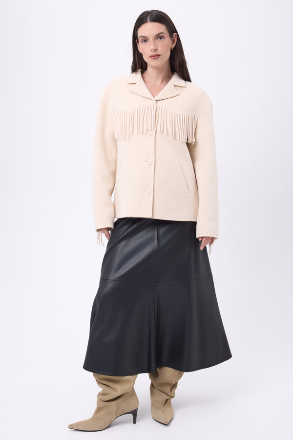 #BEIGE #FEMME