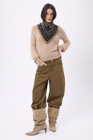#KHAKICHINE #FEMME