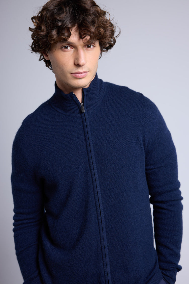 #BLEUMARINE