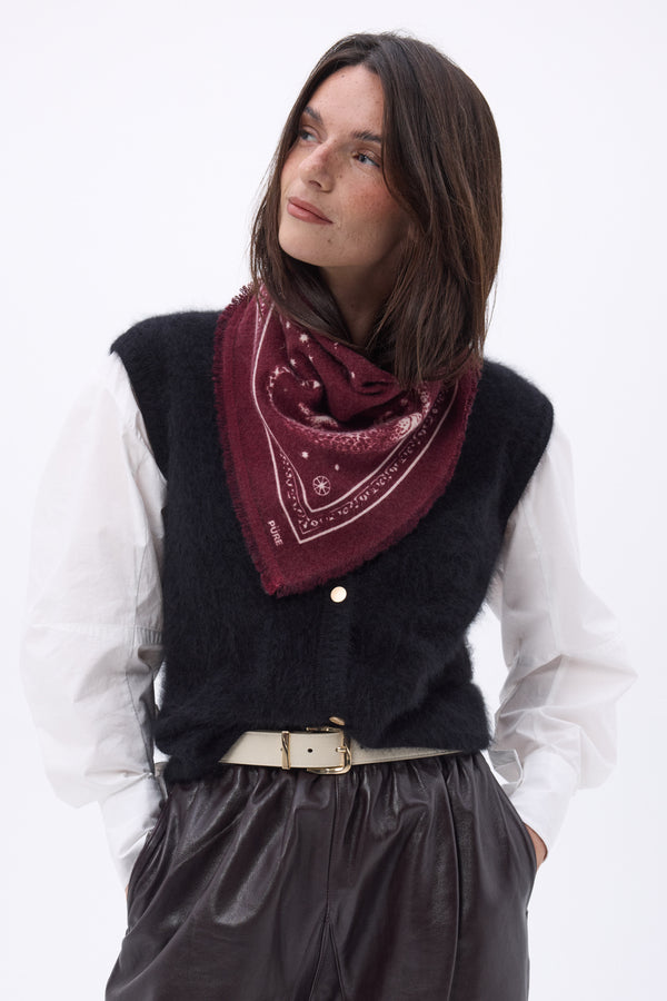 #BURGUNDYBLANC #FEMME