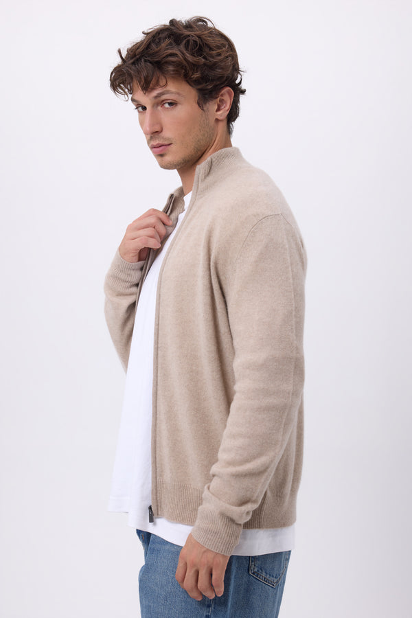 #BEIGECLAIR #HOMME