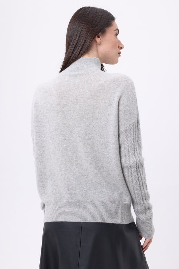 #GRISCLAIR #FEMME
