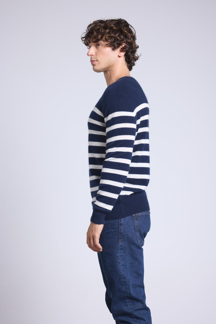#BLEUMARINEBLANC #HOMME