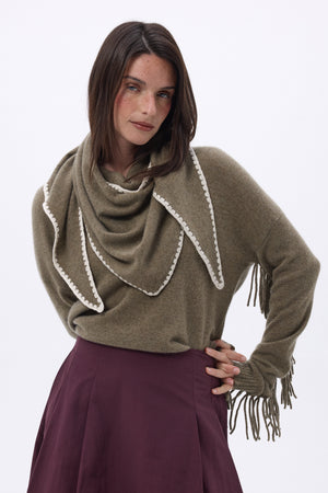 #KHAKICHINEBLANC #FEMME