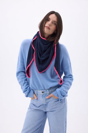#BLEUMARINEROSEFLUO #FEMME