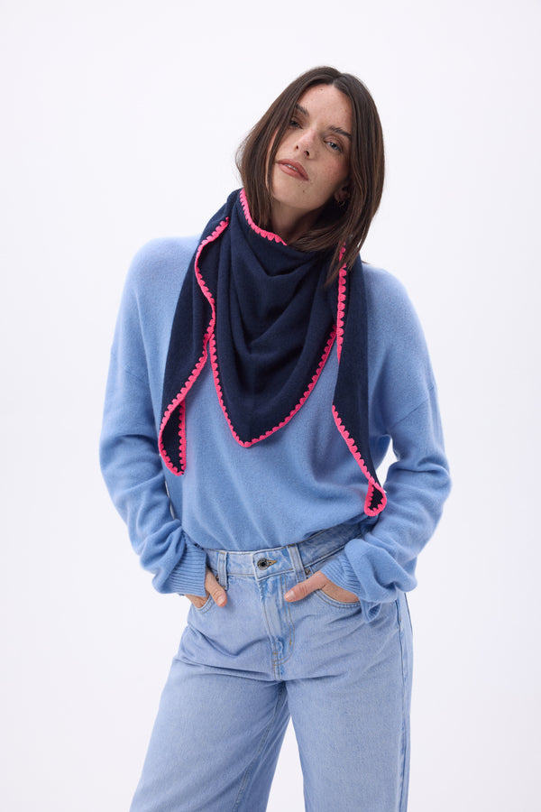 #BLEUMARINEROSEFLUO #FEMME