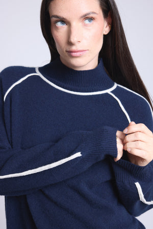 #BLEUMARINEETBLANC