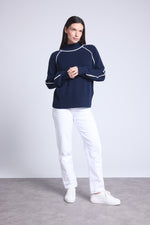 #BLEUMARINEETBLANC