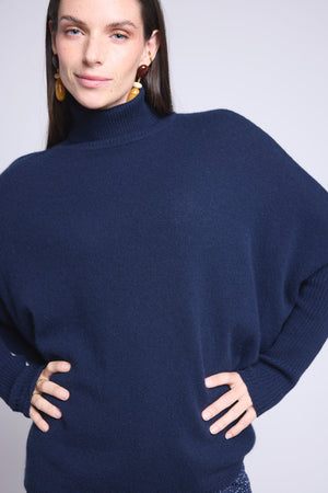 #BLEUMARINE