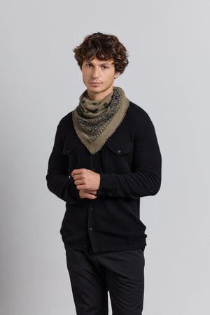 #KHAKICHINEPRNTNOIR #HOMME