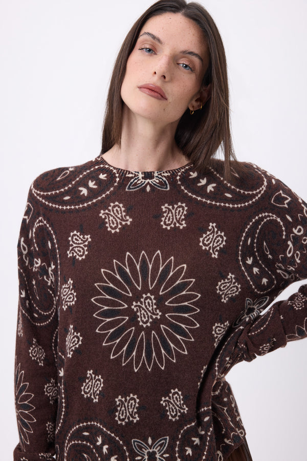 #BROWNIMPRIMEBLANCNOIR #FEMME