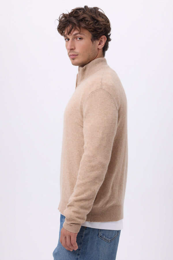 #BEIGECREME #HOMME