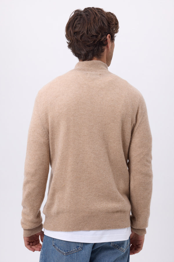 #BEIGECREME #HOMME