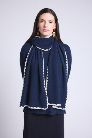#BLEUMARINEBLANC
