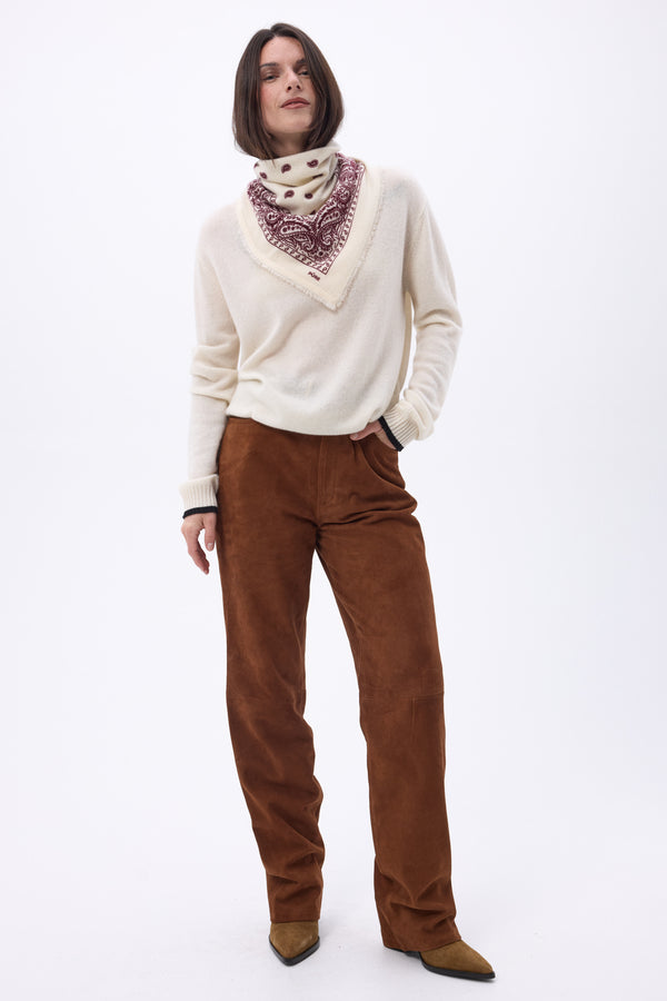 #BLANCBURGUNDY #FEMME