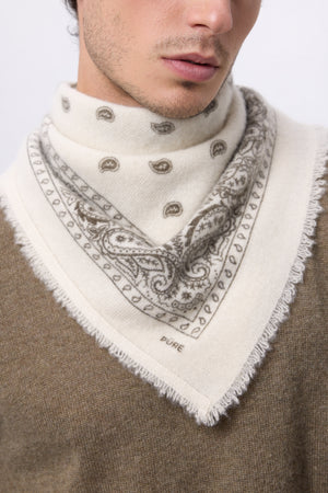 #BLANCKHAKICHINE #HOMME