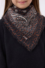 #LEOPARDBLANC #ENFANT|FILLE