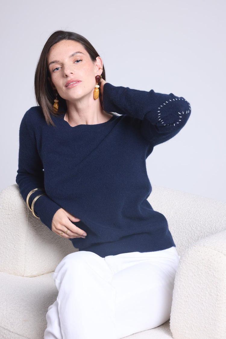 #BLEUMARINEBLANC #FEMME