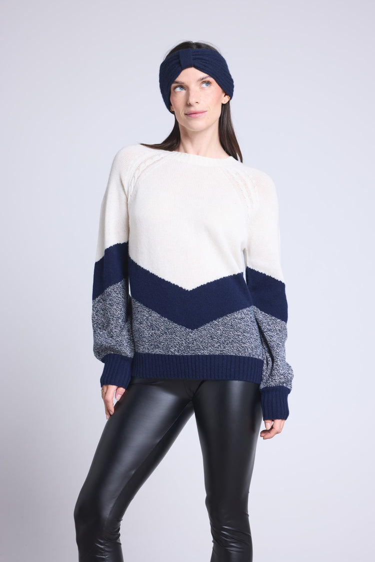 #BLEUMARINEETBLANC #FEMME