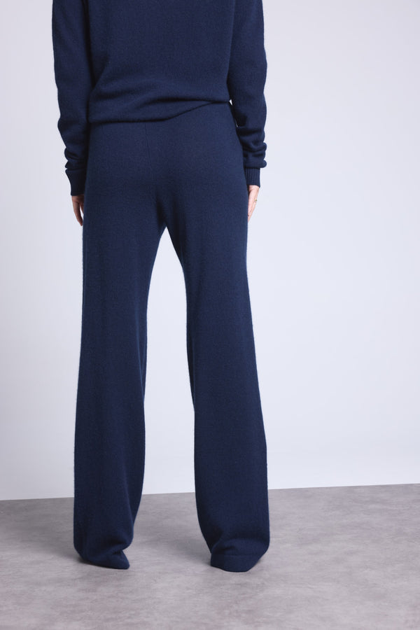 #BLEUMARINE